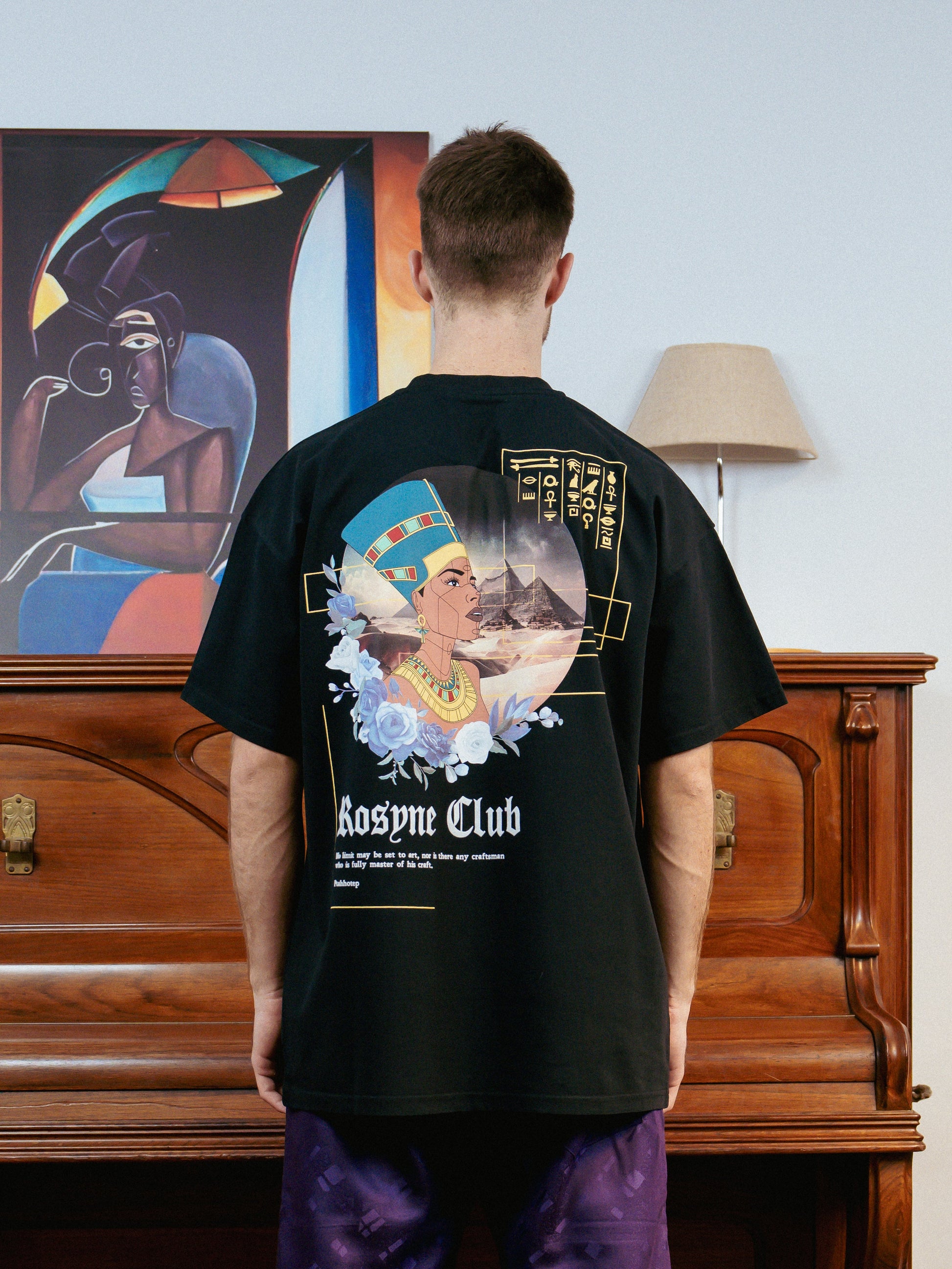 T-shirt Nefertiti Black - Oversize - Rosyne Club